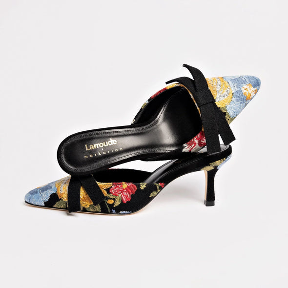 Larroudé x Markarian Mule In Black Wool and Floral Embroidery