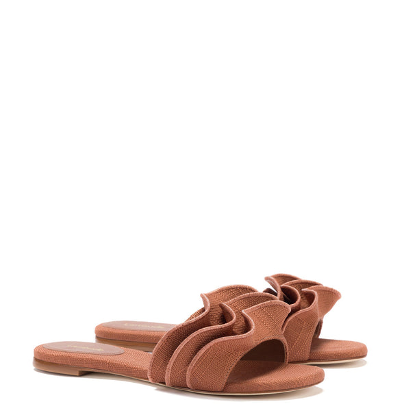 Ivy Ruffle Flat Mule In Caramel Raffia