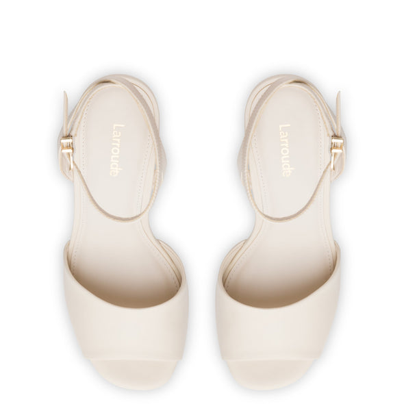 Yves Wedge In Ivory Leather