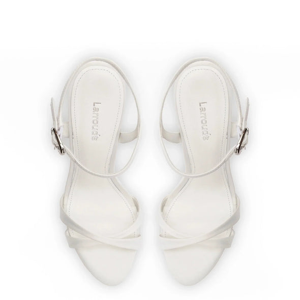 Angelina Sandal In White Satin