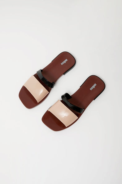 Melissa Ivy Slide in Brown and Beige