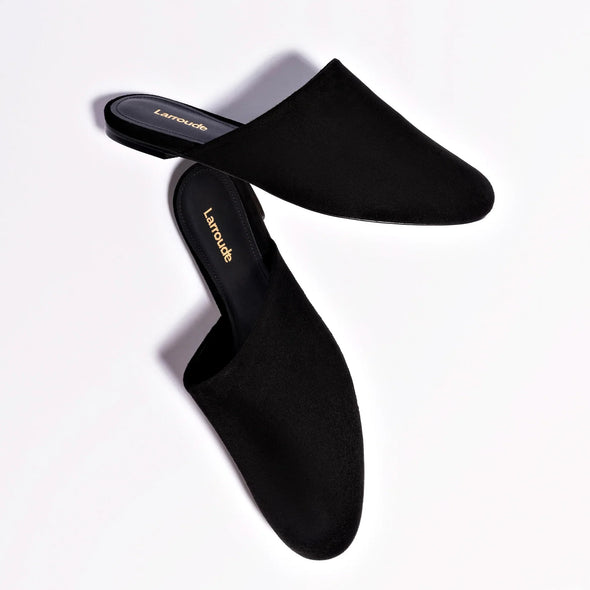 Venice Flat Mule and Pouch Kit In Black Suede